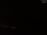 03 : 37
