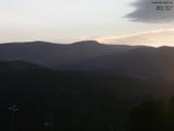 06 : 21