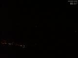 03 : 33