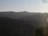 06 : 33