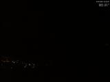04 : 33