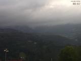 08 : 05
