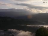 07 : 05