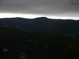 18 : 49