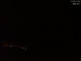 03 : 33