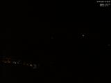 03 : 05