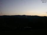 06 : 17