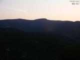 06 : 33
