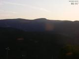 06 : 43