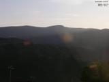 07 : 05