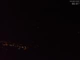 22 : 05