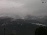 08 : 13