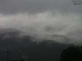 09 : 05