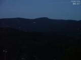 19 : 53