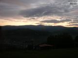 06 : 17