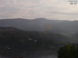 08 : 37