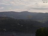 09 : 13