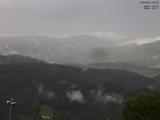 17 : 01