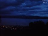 19 : 43