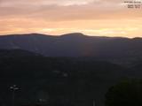 06 : 47