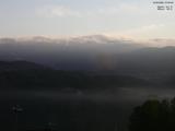 07 : 33