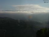 08 : 13