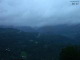 06 : 47