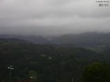 08 : 13