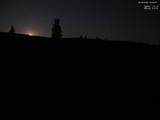 03 : 24