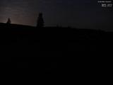 03 : 44