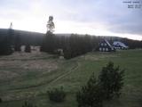 19 : 48