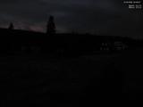 22 : 08