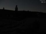 02 : 44