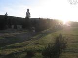 19 : 44