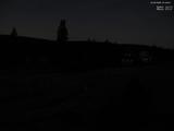 01 : 04