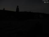 02 : 32