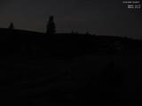 03 : 08