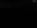 03 : 00