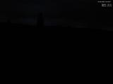 04 : 04