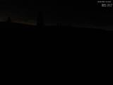 01 : 44