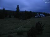 03 : 48