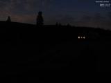 23 : 00