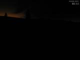 02 : 00