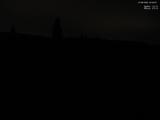 03 : 04