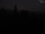 21 : 00