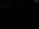04 : 00