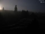 04 : 44