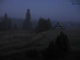 05 : 48