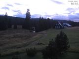 19 : 56