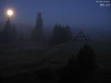 05 : 48